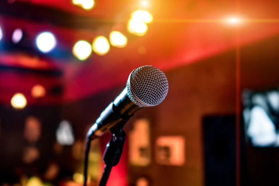 Teaserbild für die Veranstaltung 'Karaoke mit dem FSR Physik'